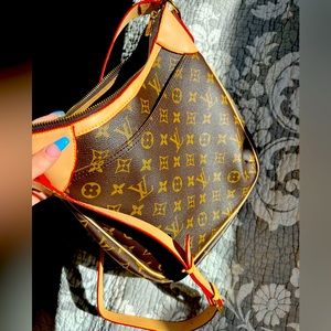 Real Louis Vuitton crossbody bag